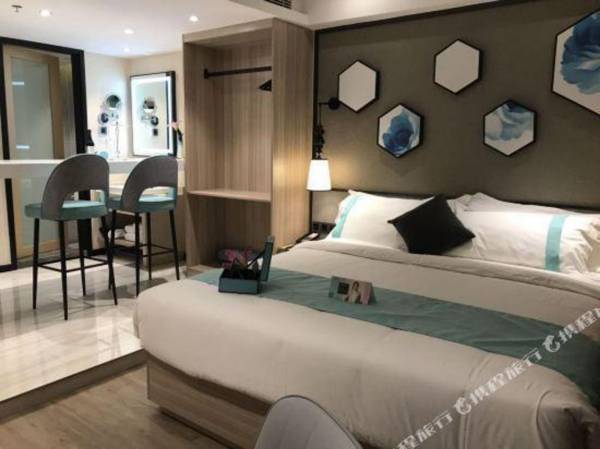 Xana Lite Hotelle(Qingdao North of Railway StationJunfeng Road Metro Station)