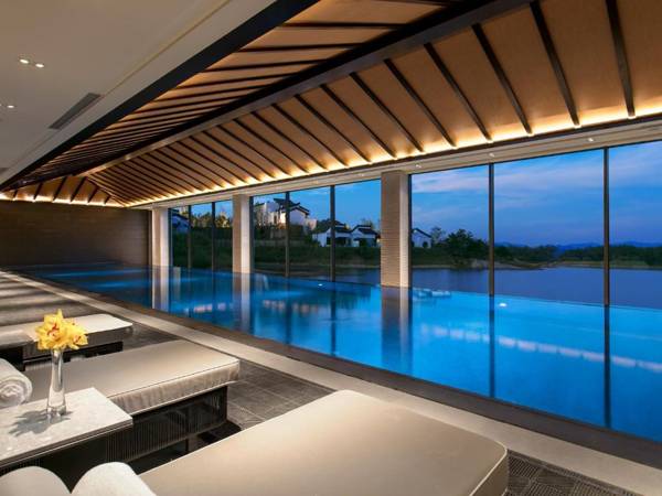 Ahn Luh Qiandao Lake