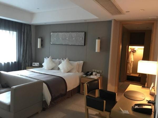 Howard Johnson IFC Plaza Ningbo