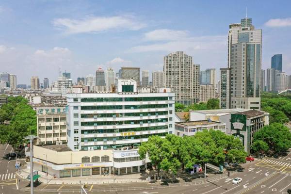 Hanting Premium Hotel Ningbo Xingning Qiaoxi Metro Station