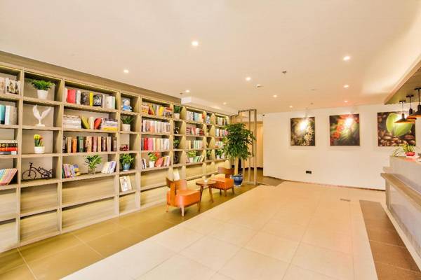 Hanting Hotel Ningbo Caihong South Road