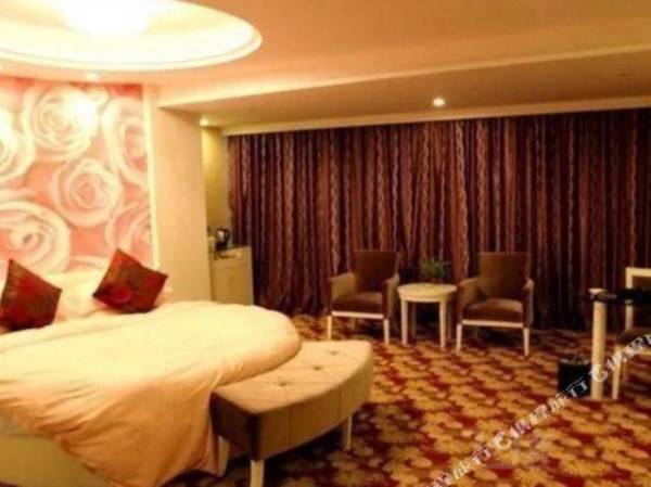 Elan Hotel (Ningbo Chengshi Xingui)