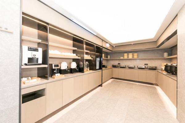 Ji Hotel Nantong TY Tower