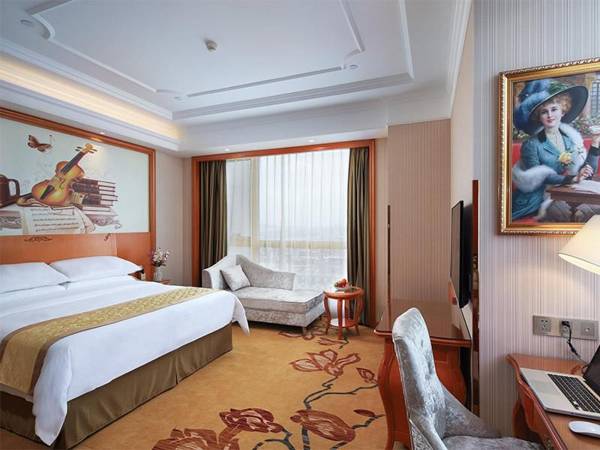 Vienna Hotel Jiangsu Rugao Bus Terminal