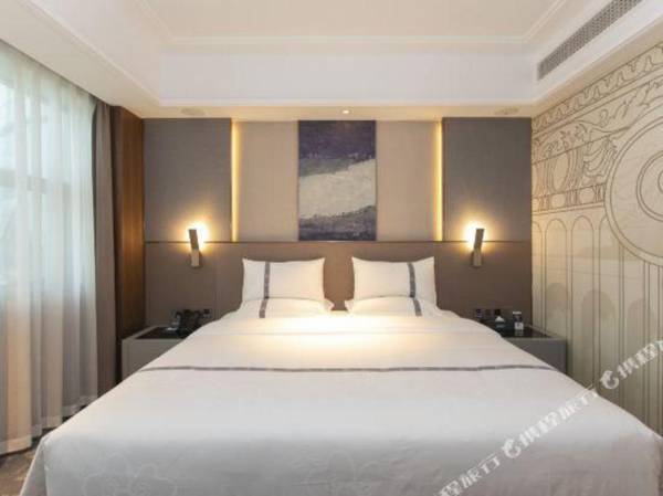 Yeste International Hotel Jinhu Plaza South Lake Park Subway Station