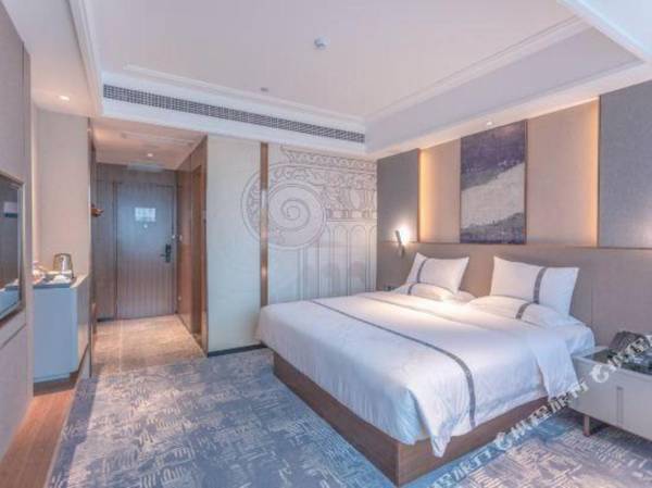 Yeste International Hotel Jinhu Plaza South Lake Park Subway Station