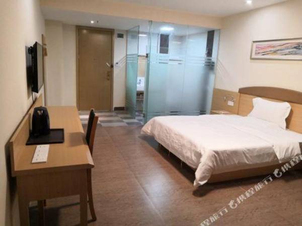 Youxiao Hotel (Nanning Guangxi University Subway Station Store)