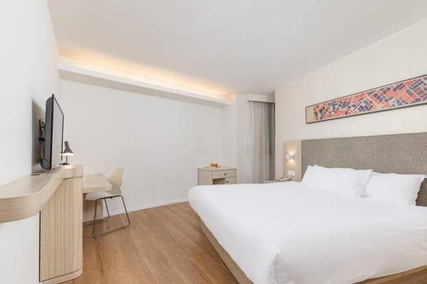 Hanting Hotel Nanjing Huangpu Road