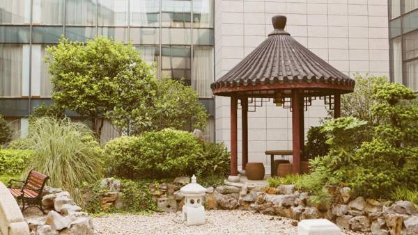 Holiday Inn Nanjing Xuanwu Lake an IHG Hotel