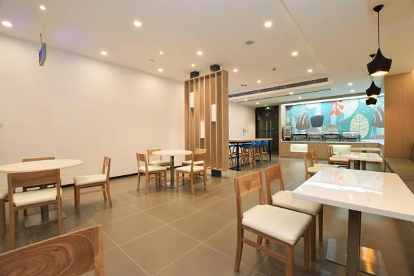 Hanting Hotel Nanjing Hexi Wanda