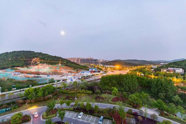 Atour Hotel (Nanjing Xianlin University City Shengchuangyuan)