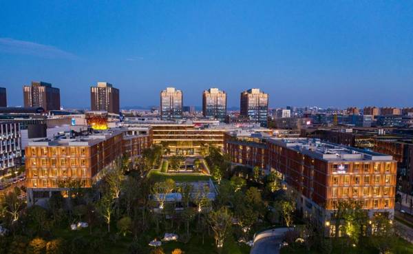 Grand WUJI Hotel in The Unbound Collection by Hyatt
