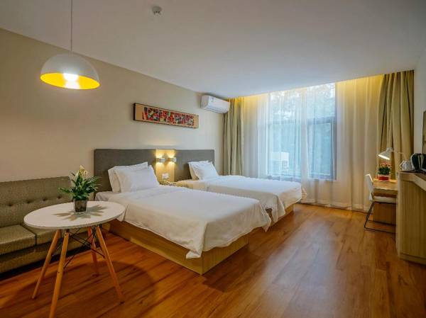 Hanting Hotel Nanjing Hexi Jiqingmen Street