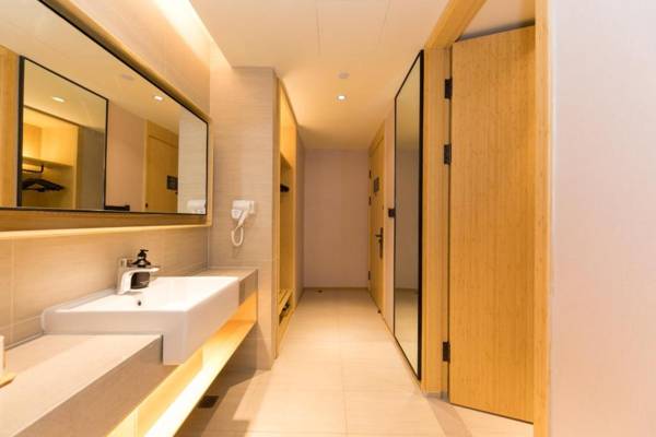 Ji Hotel Nanjing Mochou Road