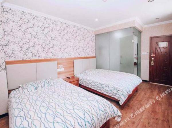 Pod Inn (Nanjing Hedingqiao Metro Station)