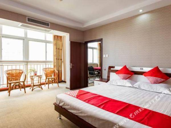 Huidu Business Hotel