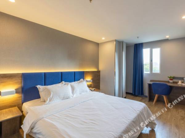 7 Days Inn (Nanjing Jiangning 1912 Baijiahu Metro Station)