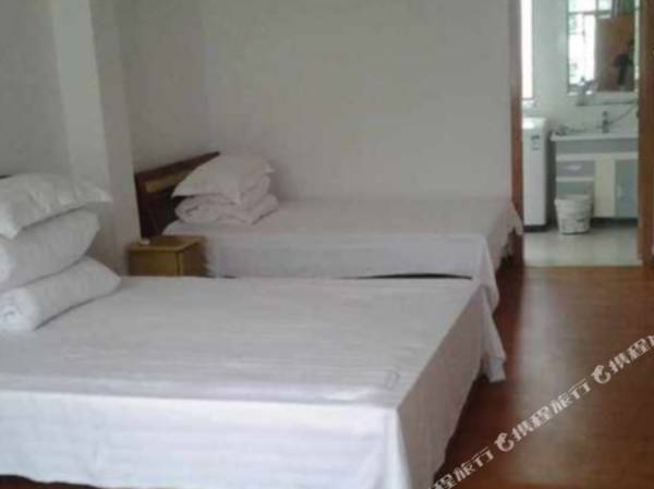 Mancheng Fengwei Hostel