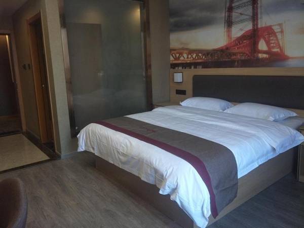 Thank Inn Hotel Jiangxi Nanchang High-tech Zone Yaohu Tianhong Plaza