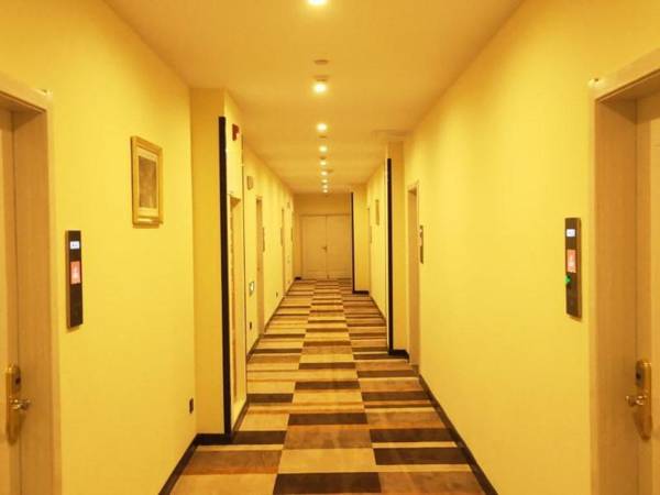 Shell Hotel Liaocheng Dongchang Xi Road Railway Station