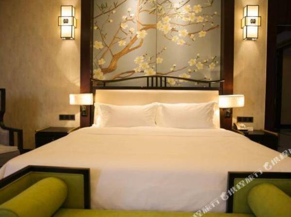 Blue Horizon Jing Yang Gang Hotel