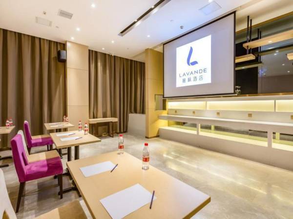 Lavande Hotels Langfang Municipal Government