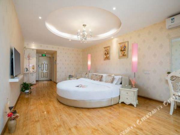 Kun Ming Hua Yang Nian Hua Gong Yu Hotel