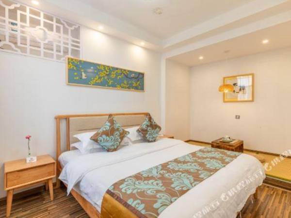 Jing De Zhen Tao Yuan Qi Jian Fang Inn