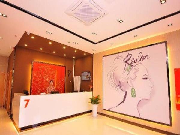 7 Days Premium Jinan Luokou Fuzhuang Cheng Wuyingshan North Road Branch