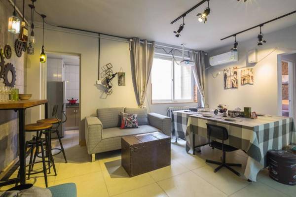 Workspace - Jinan Tianqiao·Daming Lake· Locals Apartment 00130240