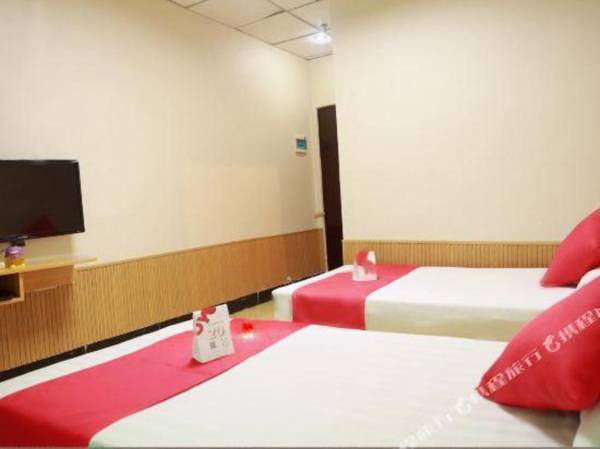 Ji Nan Yin He Shang Wu Hotel