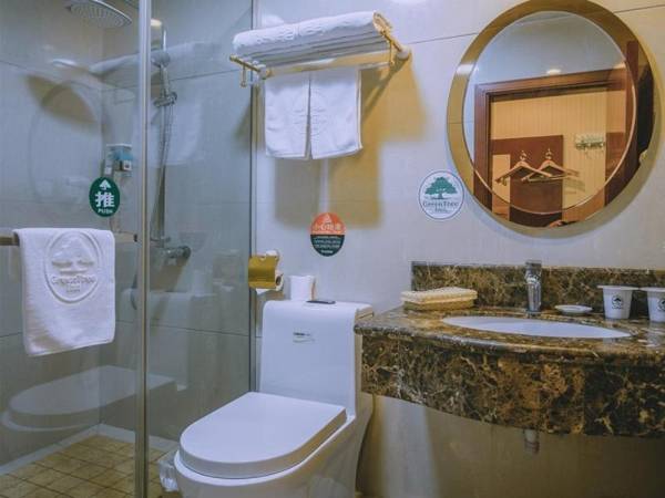 GreenTree Inn Zhejiang Jiaxing Zhapu Jiulong Mountain Express Hotel