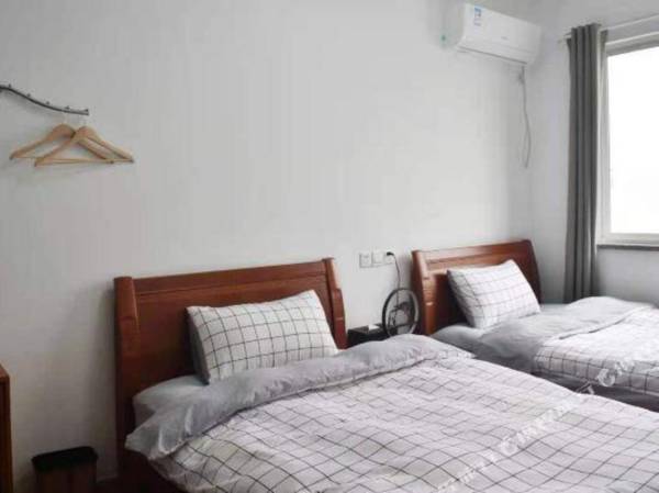 Chumeng Rugui Hostel