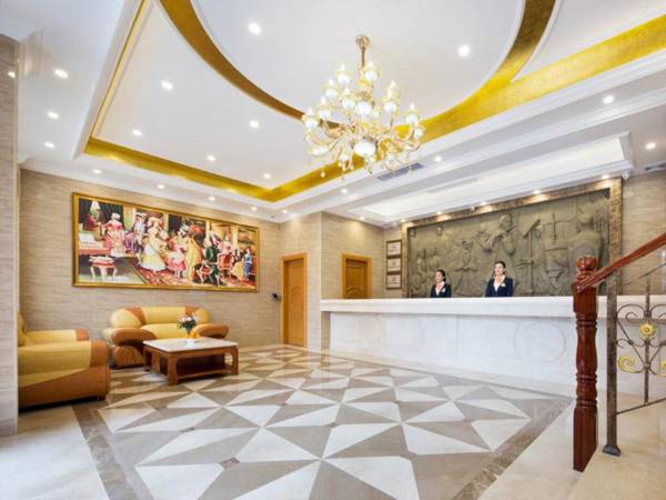 Vienna Hotel Guangdong Huidong Herung Pedestrian Street