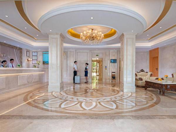 Vienna Hotel Guangdong Huizhou Boluo West Bus Station