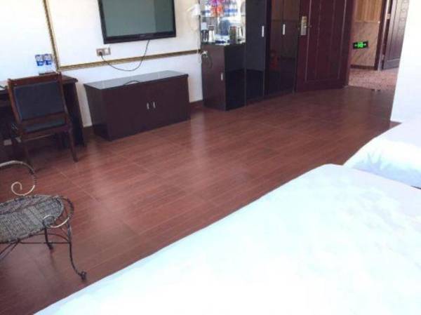 Fuyue Business Hotel