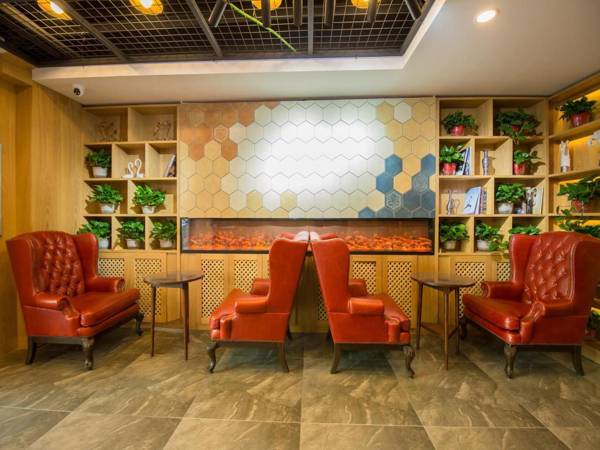 James Joyce Coffetel Harbin Central Street