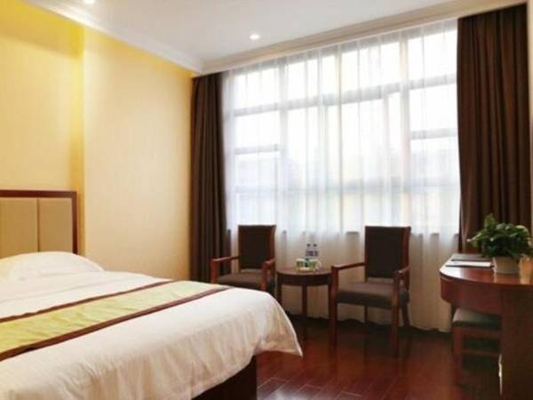 GreenTree Inn ShaanXi HanZhong Railway Station BeiYiHuan Road Express Hotel