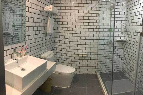 Starway Hotel (Hangzhou Binjiang Jiang'nan Avenue)