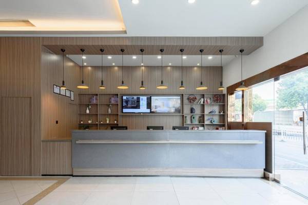 Hanting Hotel Zhongtai Shangmao City