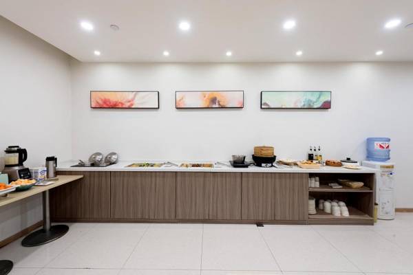 Hanting Hotel Zhongtai Shangmao City
