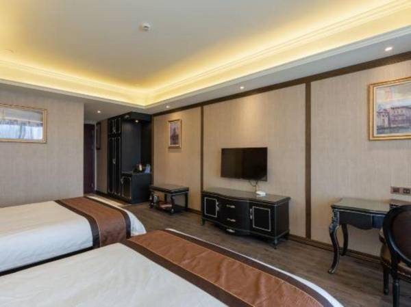 Siji Guangchang Hotel