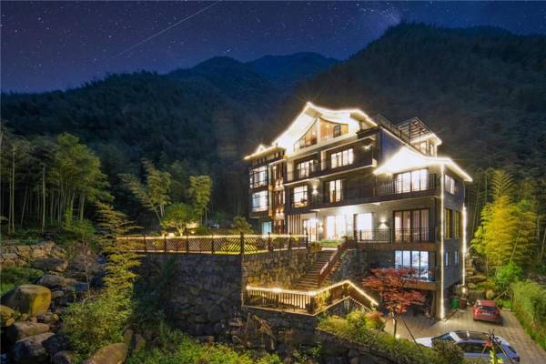 Anji Creek Holiday Resort