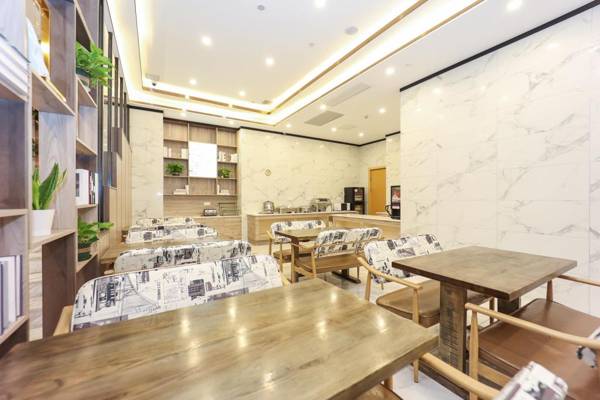 Elan Inn Hangzhou West Lake Huanglong Sports Center