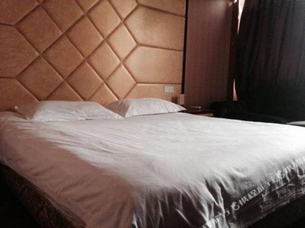 Jinbi Huihuang Hotel (Hangzhou Donghu North Road)