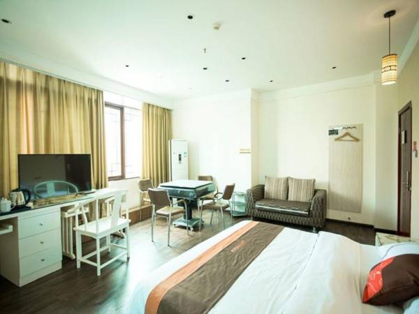 Jun Hotel Guizhou Guiyang Yunyan District Penshuichi Business Center Metro Station