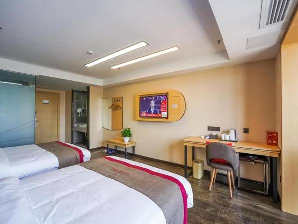 Thank Inn Chain Hotel Guizhou Guiyang Guanshan Lake Huarun International Community