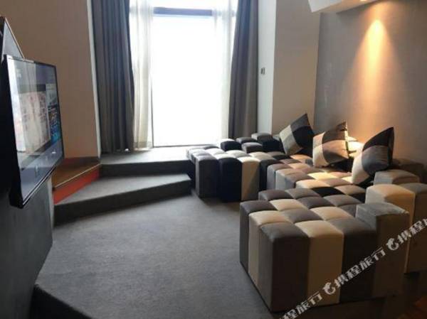 Guiyang Wufang Zhixuan Hotel (Jenshuichi Shop)