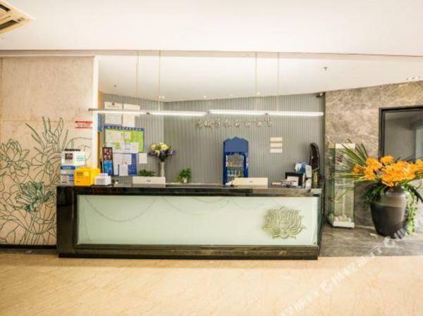 Guangming·Hetai Boutique Hotel (Guiyang Railway Station Hongtong City Shopping Center)