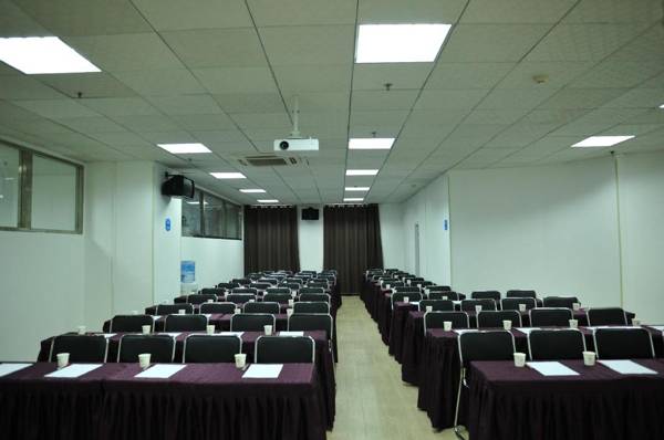 Hanting Hotel Guiyang Railway Metro Station